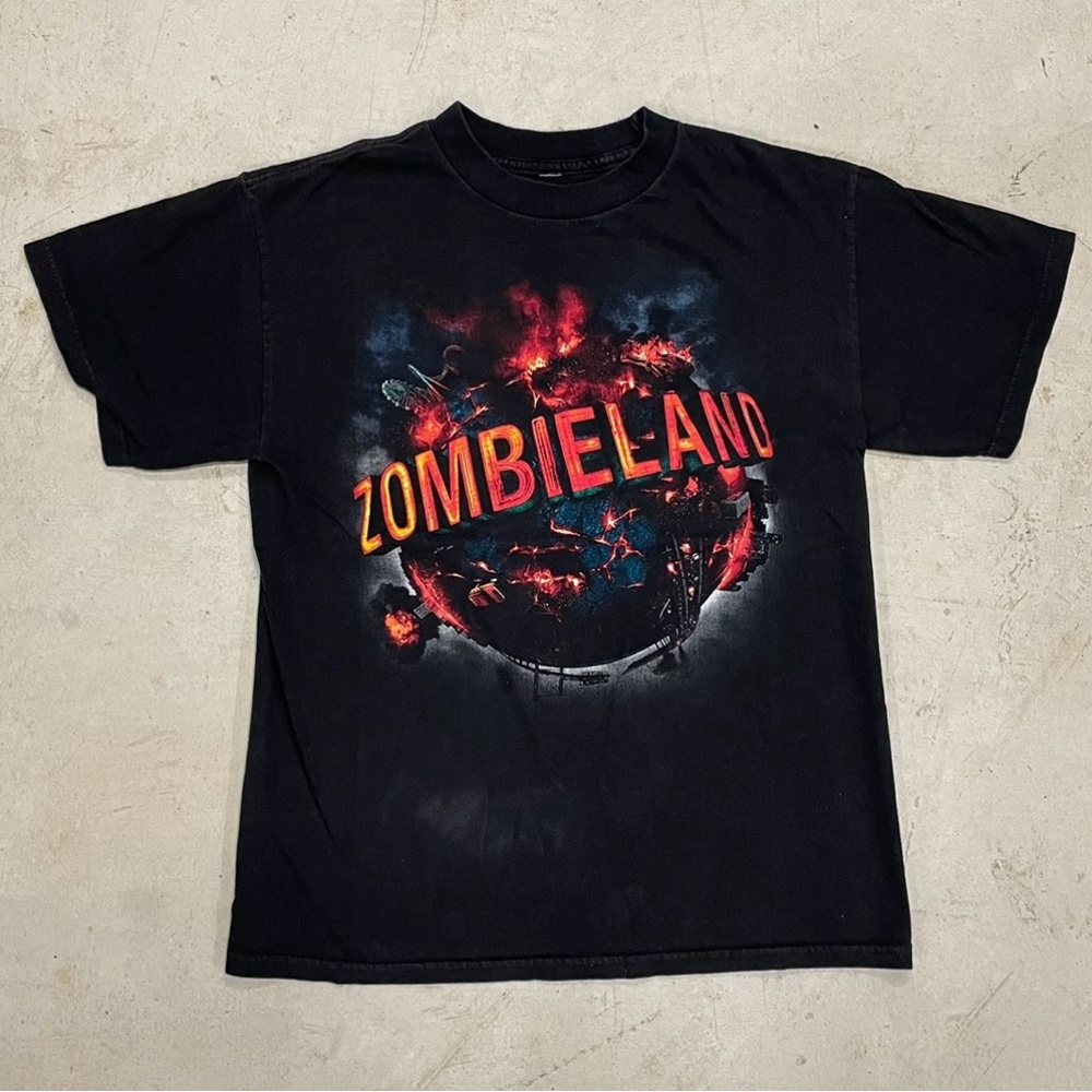 Vintage Zombieland Poster Print Graphic Movie Promo Tee 2008